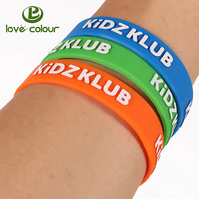 Cheap Custom Printing Silicon Embossed Wristbands/ Bracelet