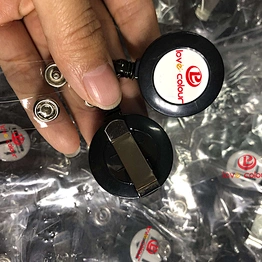 Factory cheap custom Retractable ID Card Badge Holder KeyChain Reels Keyring With Clip