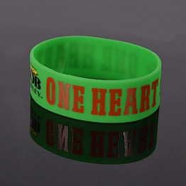 Factory custom green silicone bracelet / glow in dark silicone wrist band