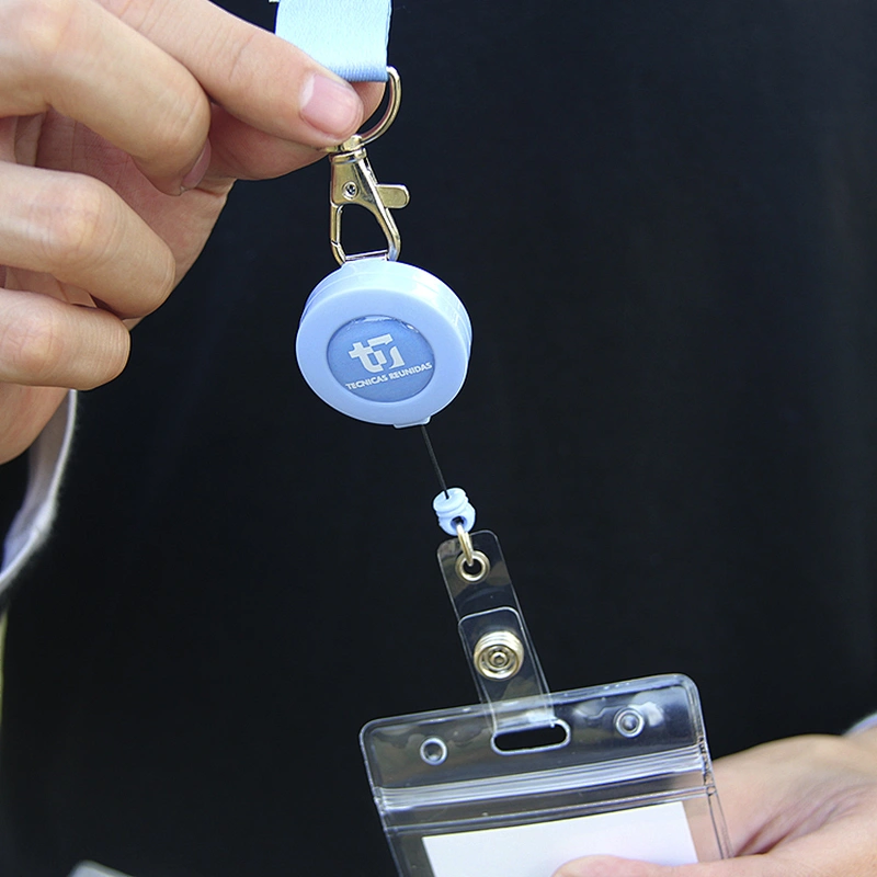 Factory custom retractable id card holder/plastic badge holder