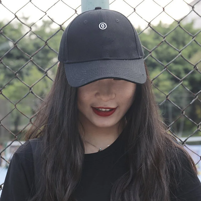 Custom plain baseball caps unisex trucker hats casual cotton caps for men womens