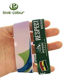High quality factory design custom country flag silicon wristband