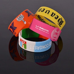 Silicone wristband with printing campaign slogans for event