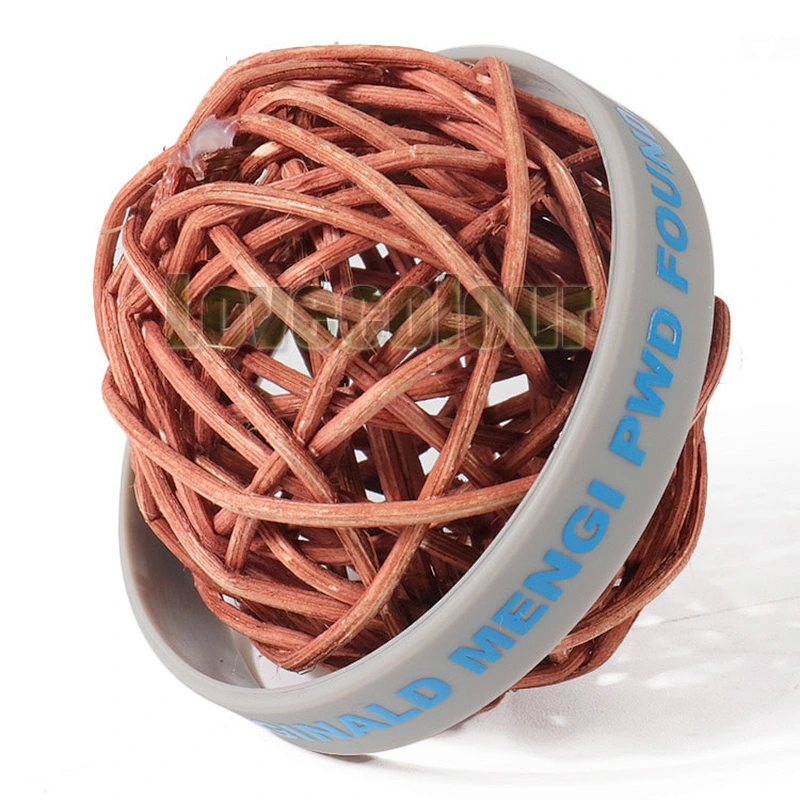 Customized high quality personalise silicone wristband with low price