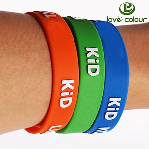 Factory custom silicone bracelets giveaway gifts silicone wrist band for kids