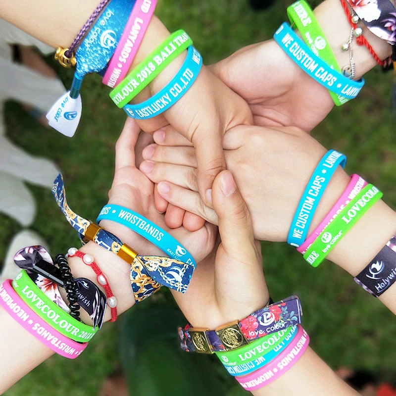 Custom sport rubber wristband silicone breceletes of standard medium size