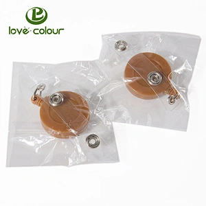 Fashion custom plastic nurse badge pull reel