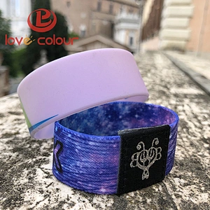 Custom made cheap promotional uv silicone wristbands with printed artwork