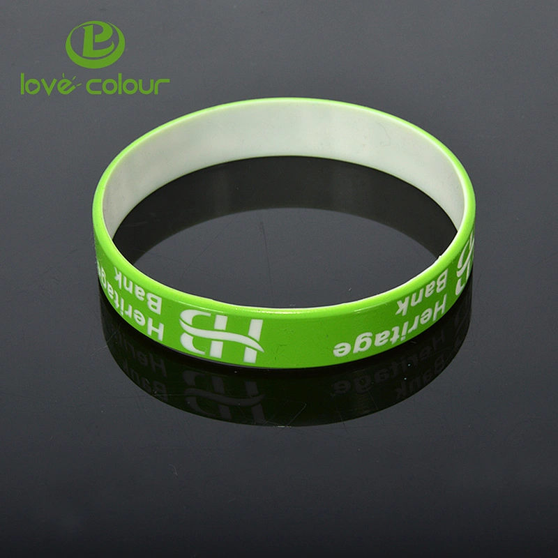 Fashion custom silicone party wristband in green color