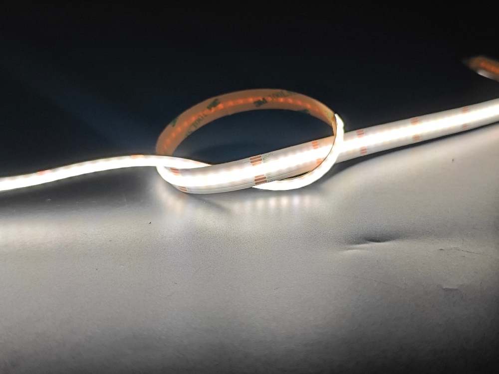 warm-white-led-strip-csp-chip-on-board-technology