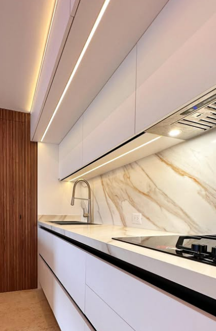 led strip lights for kitchen cupboards