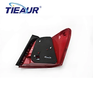 TIEAUR Auto Tail Light For W204 GLK 13-15 204 906 59 03