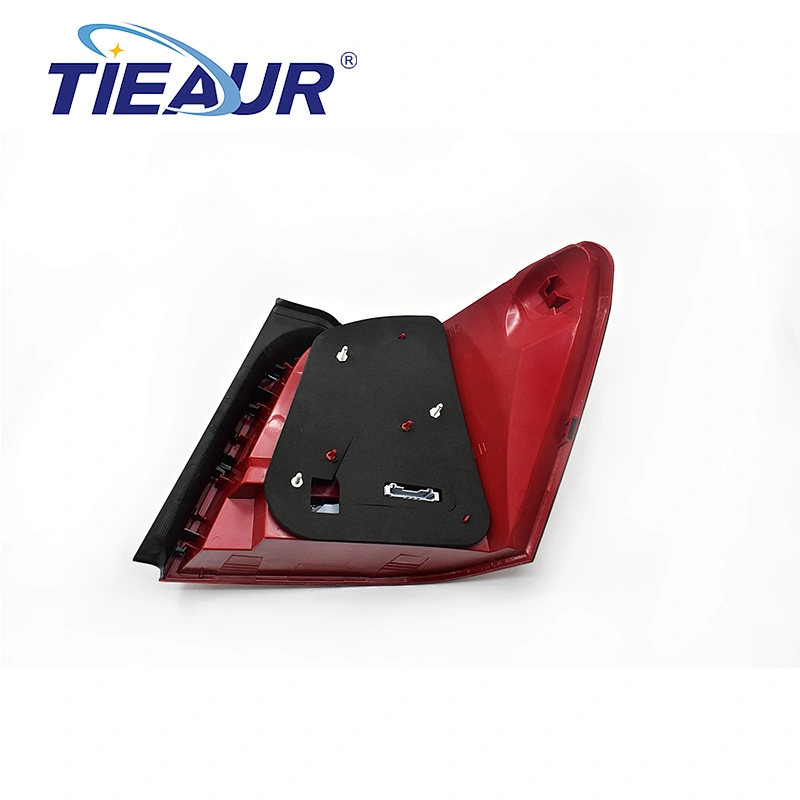 TIEAUR Auto Tail Light For W204 GLK 13-15 204 906 59 03
