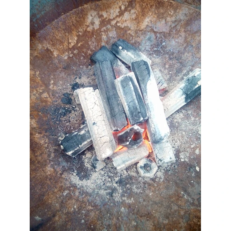 Hongqiang Cheap Wholesale Long Burning firebrand machine made Wood Sawdust BBQ Charcoal for sale