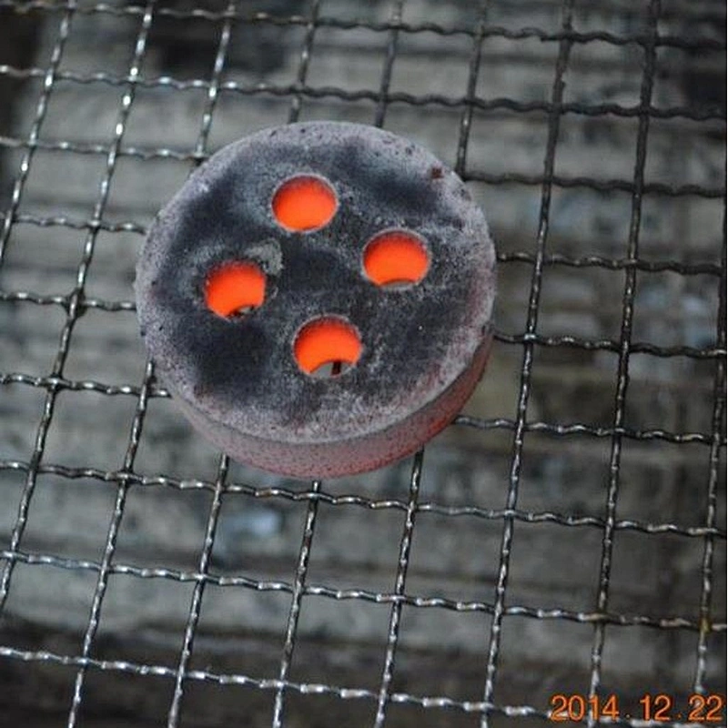 HQRM5020 Hong Qiang Quick Ignited Round 50mm Shisha Incense Charcoal