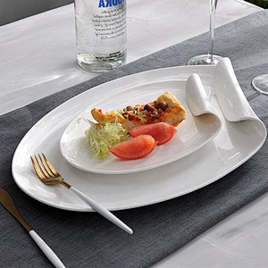 wholesale white hotel banquet restaurant hall dinnerware plate restaurant oval porcelain plate set