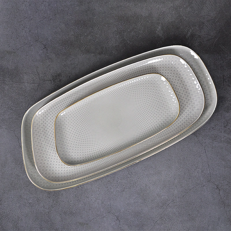 Wholesale europe design luxury porcelain dinnerware 14 inch rectangular plate gold rim,luxury porcelain dinner set