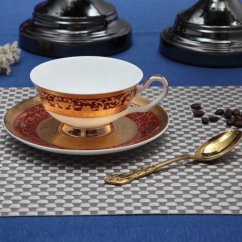 Bone China Luxury Dinnerware Embossed Golden Plates Ceramics Hotel Tableware Round Plates For Horeca