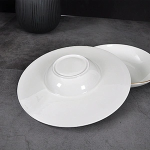 Royal Ware  bone China dinner plate 11 inch Western food gold rim soup plate