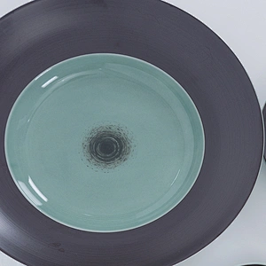 P&T Chaozhou Manufacturer Wholesale Porcelain Plates Black Soup Plate With Lid for Hotel