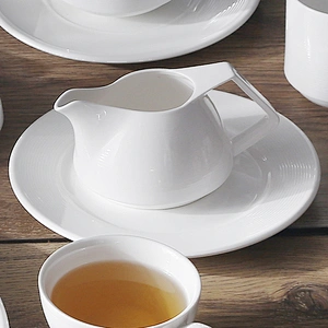 China Hotelware P&T Manufactures Ceramic Mug Buffet Restaurant Use  Porcelain Milk Cup  For Buffet