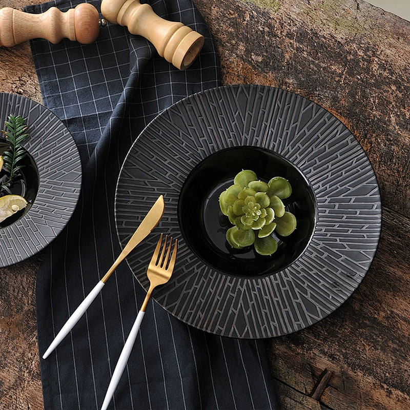 Royal Ware black restaurant matte black ceramic dinner plate