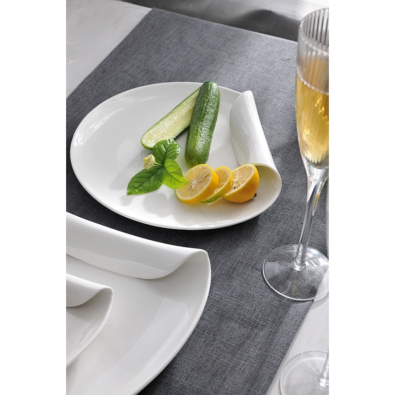 Chaozhou Porcelain Catering Restaurant Hotel Custom White Round Dinner Plates for Banquet