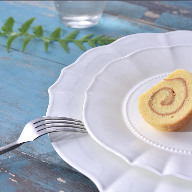 wholesale unique round floral flower edge white bone china ceramic wedding dinner plate for restaurant