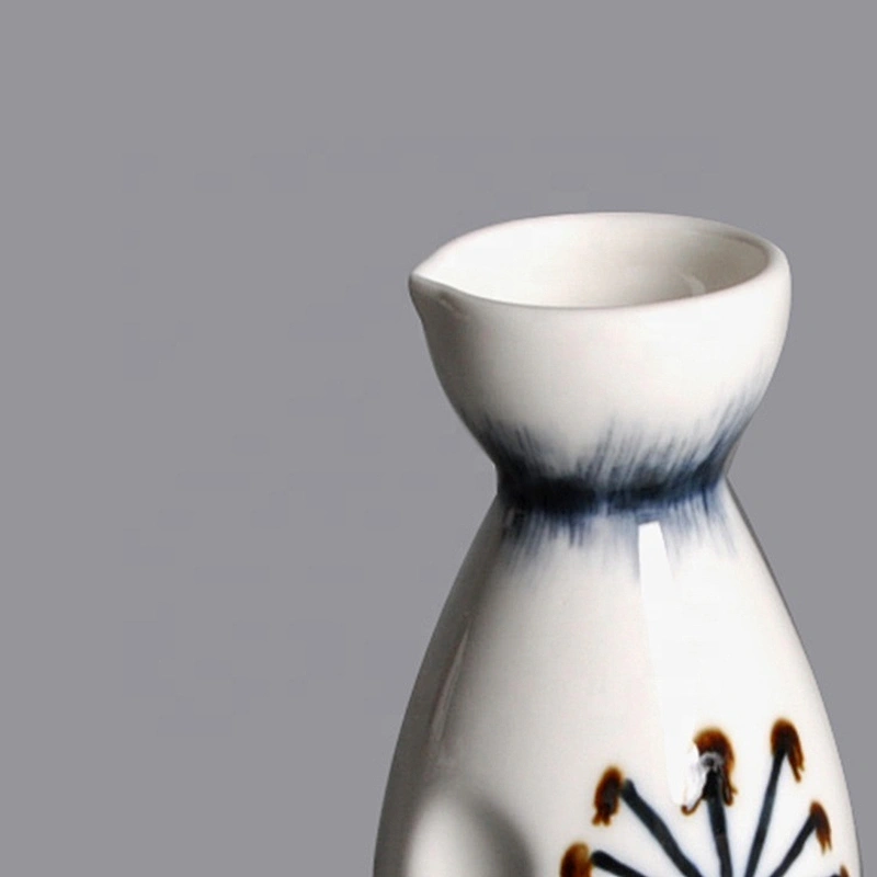wholesale restaurant hotel japanese style porcelain wine jug ceramic sake bottle