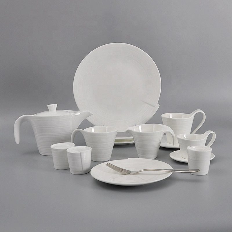 Ceramic bone china tableware dinner set for star hotel restaurant