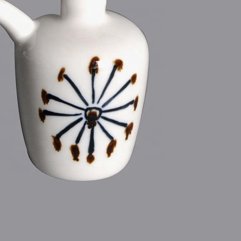 wholesale japanese style white blue ceramic porcelain soy sauce vinegar pot with lid
