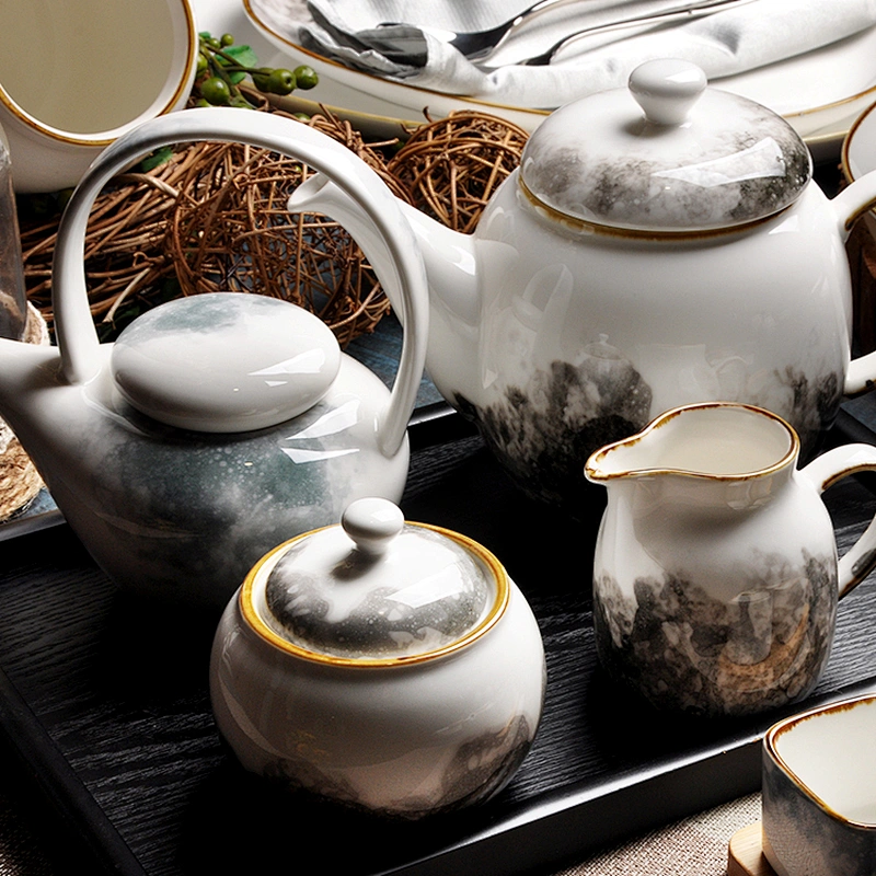 P&T Royal Ware factory wholesale new design round 750ml glazed porcelain ceramic tea pot