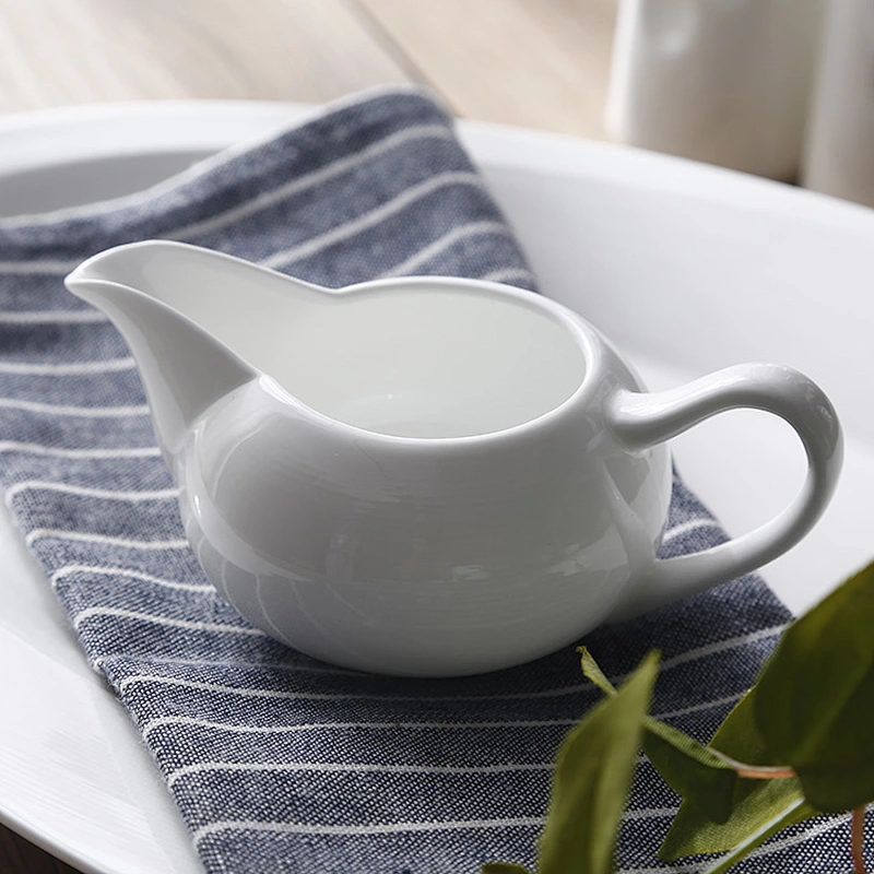 P&T Royal Ware Ceramic Wholesale Price Luxury High Quality Hotel Bone China Dinnerware Set