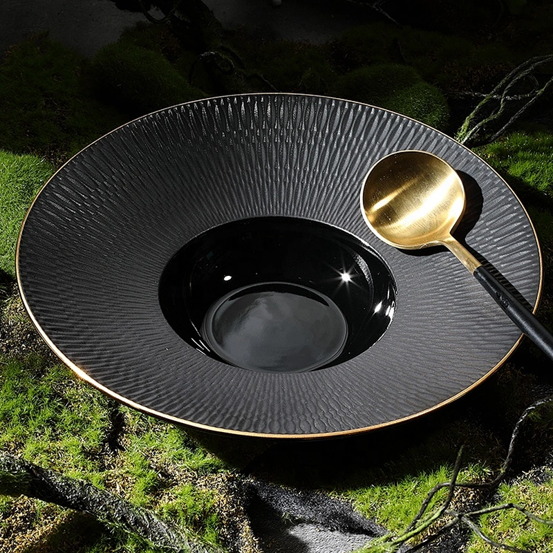P&T Royal Wholesale Matt Black Horeca Porcelain Gold Rim Embossing Ceramic Dinner Plate Crockery Restaurant Dinnerware
