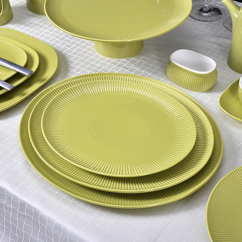 P&T Royal Ware Latest Design Porcelain Dinnerware Restaurant Flat Oval Fish Shape Dinner Plate