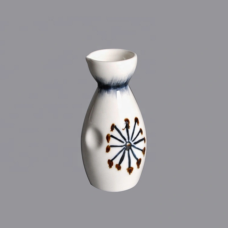 wholesale restaurant hotel japanese style porcelain wine jug ceramic sake bottle