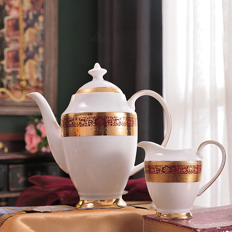 P&T Royal Ware Embossed GoldenBone China Coffee Cups A Grade Coffee Set English Afternoon Tea Set Good Rim Hotel Coffee Tea Cups