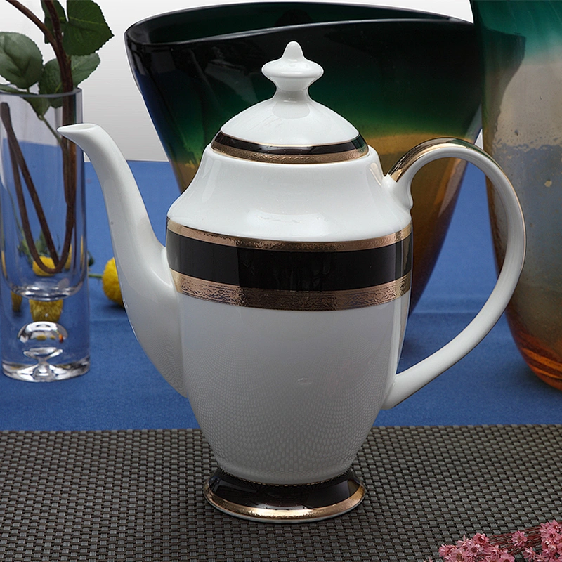 P&T Royal Ware European style tea cup sets bone china Black Color Gold Rimmed Coffee cups Embossed Gold Luxury High Tea Cups