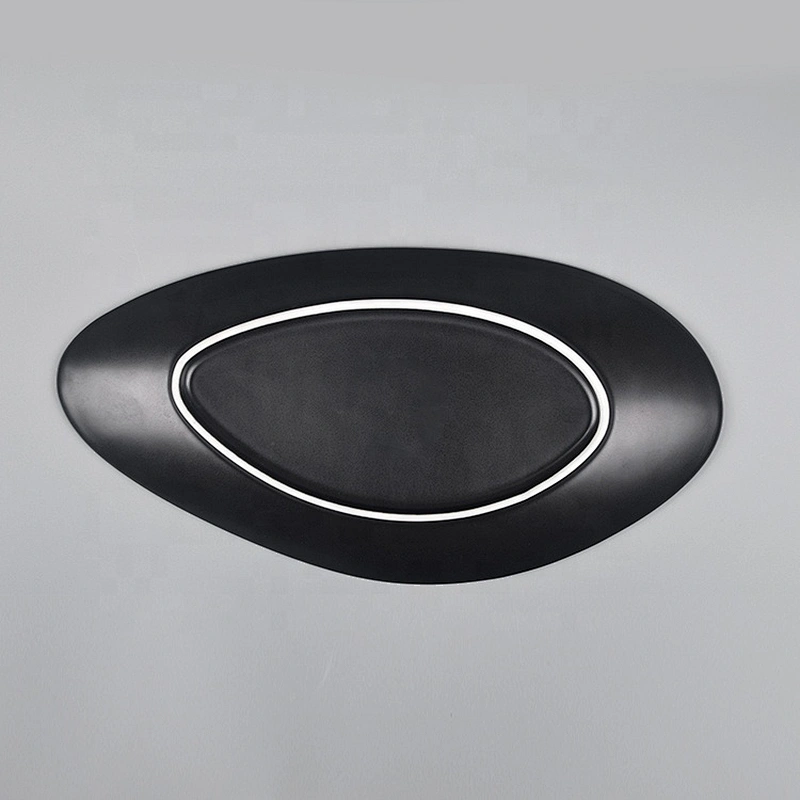 wholesale European glazed hotel triangle shape restaurant black dishes