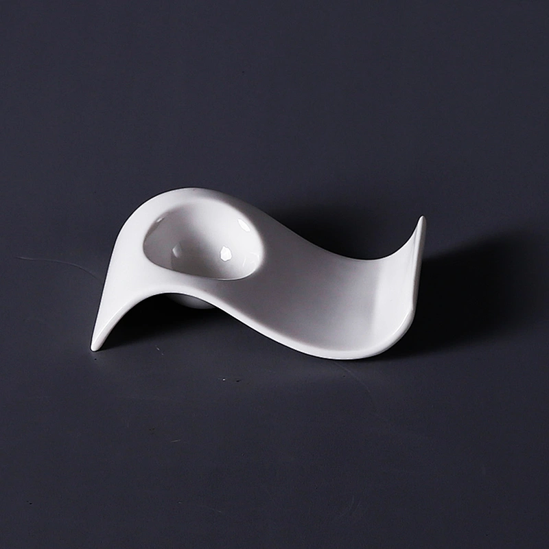 high quality eco-friendly ceramic square egg rolling tray small dish for restaurant