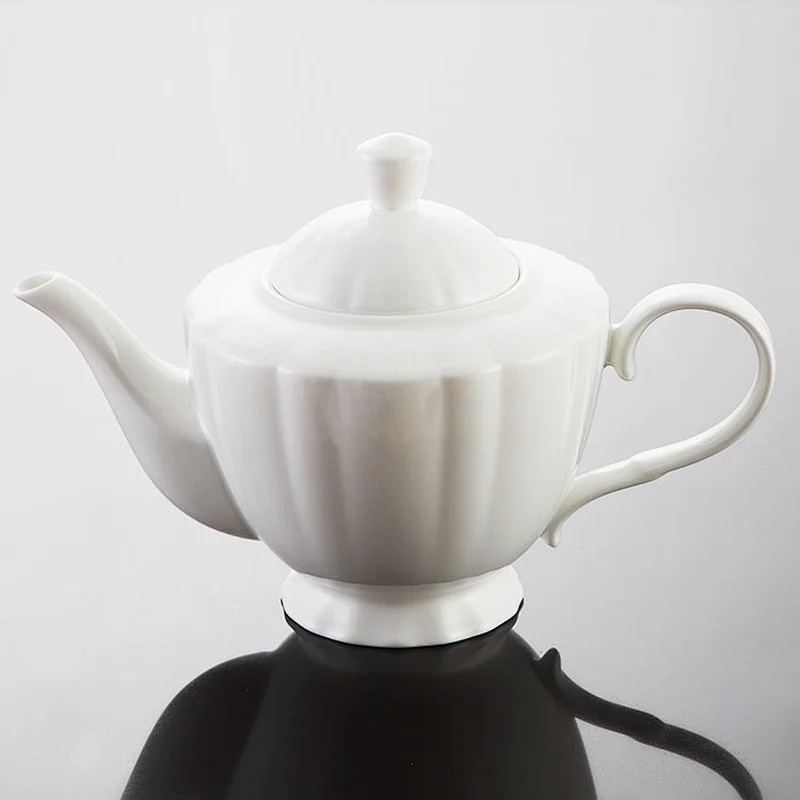 Wholesale White Crockery Bone China Restaurant Tableware Luxury Ceramic Dinnerware Sets