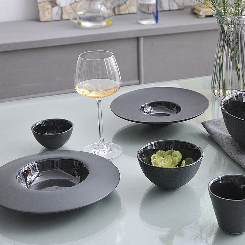New product black color design decal plates high temperature ceramic plate sets for sale
