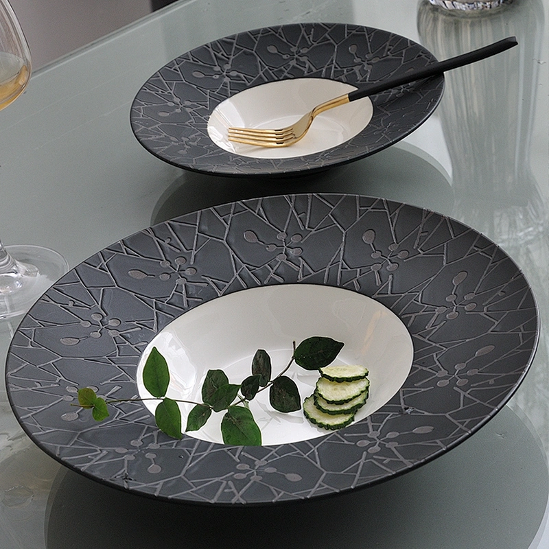 P&T Royal Ware, Black color plates, Unique pasta plates for restaurant use