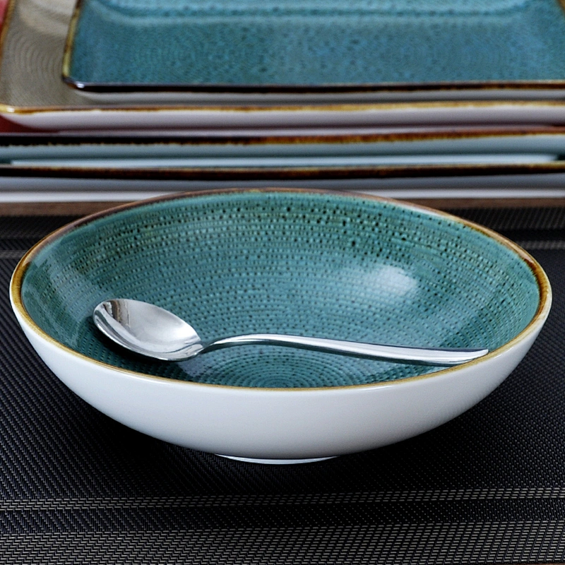 Smooth Glaze Table Top Tableware, China Hotel Under Glaze Blue Ceramic Plate Soup Plate