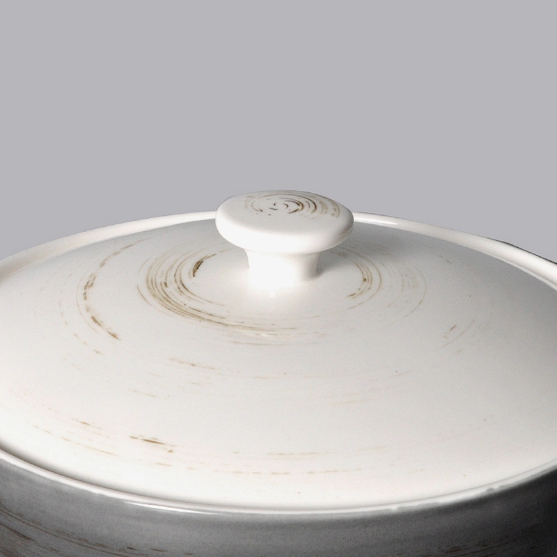 Wholesale Hotel Restaurant Tableware  Crockery Ceramic Porcelain Soup Tureen With Cover
