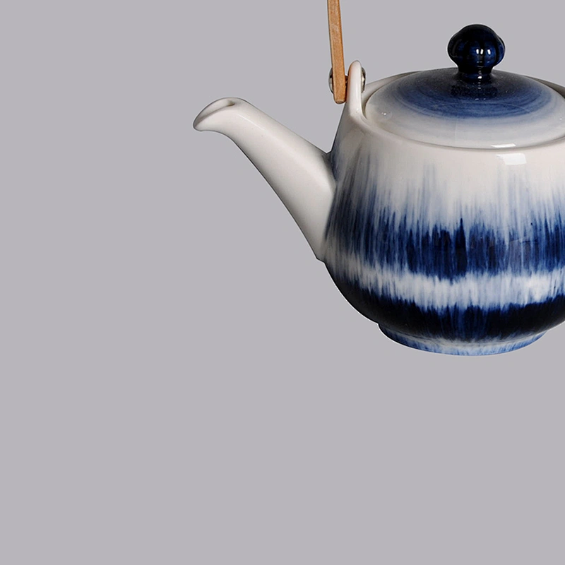 wholesale glazed japanese style blue china ware ceramic porcelain tea pot with wood handle