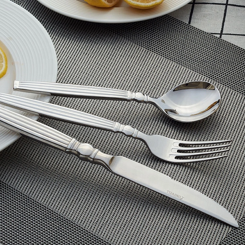 High Grade Stainless Steel Cutlery Custom Logo 304 Stainless Steel Spoons Forks Knives Flatware Set Couverts Set for Hotel