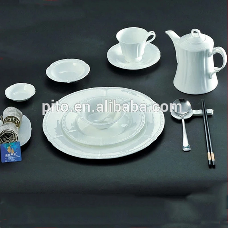 New Design round unique shape porcelain ceramic dinner plates set for banquet
