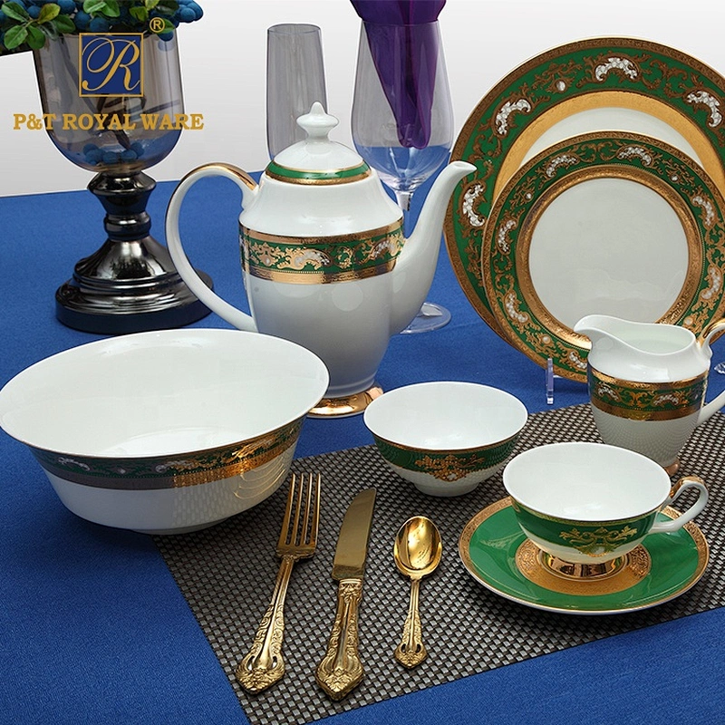 China Supplier Professional Hotel Decal Dinnerware Embossed Gold Green Bone China Dinnerware