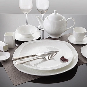 P&T Flatware Set Gold Cutlery Stainless Steel Silver and Gold Cutlery Set